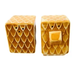 Transpac 2.75 In Peppermint Salt & Pepper Set Christmas Salt And Pepper Shaker , Gingerbread Holidays Candy (2PC)